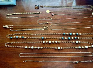 Vintage Now Jewelry Lot Gold Tone Faux Pearl Necklace Chain Rhinestone Bracelet
